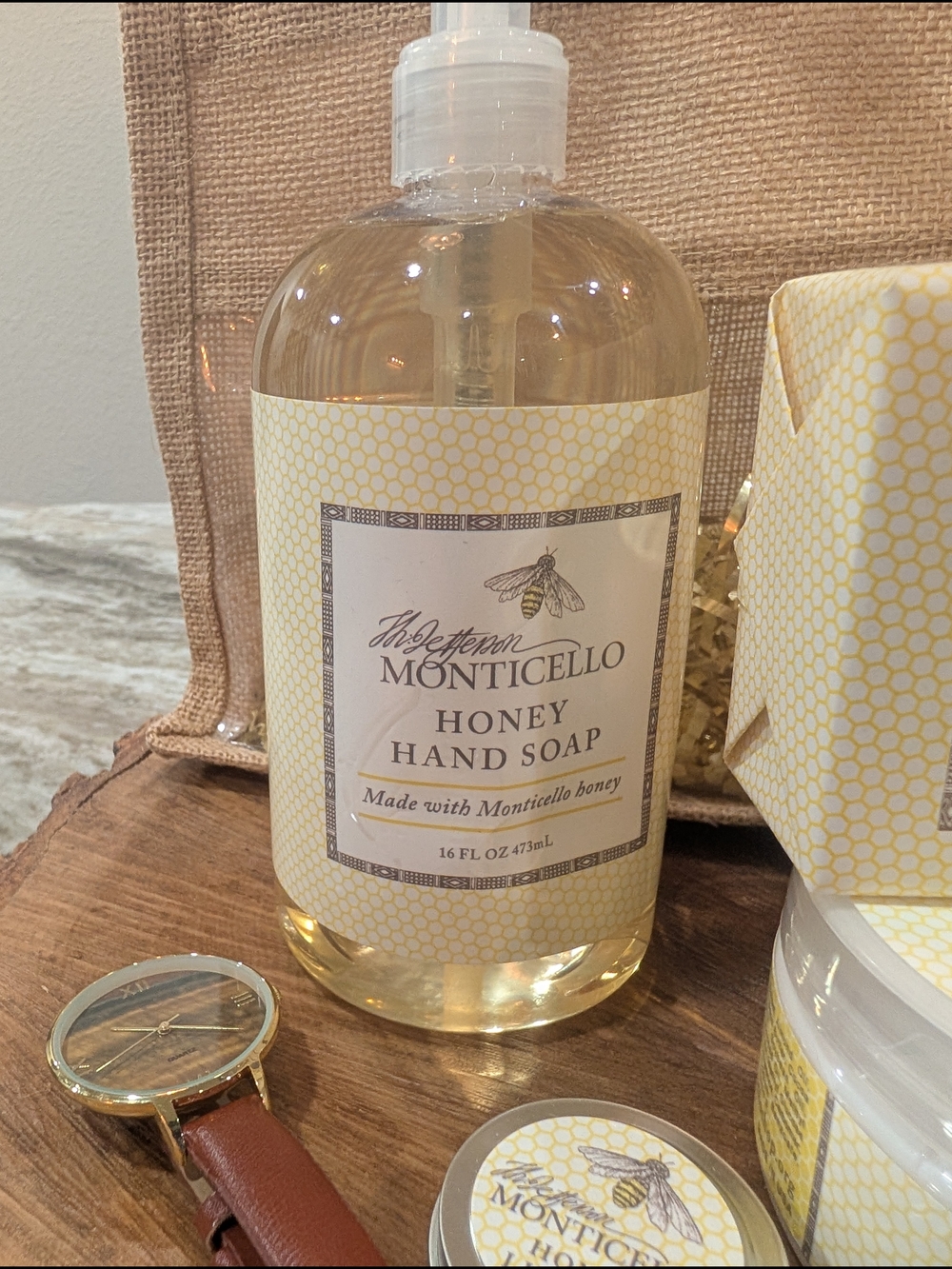 Monticellos Honey Bath & Body Set - Picture 7 of 8